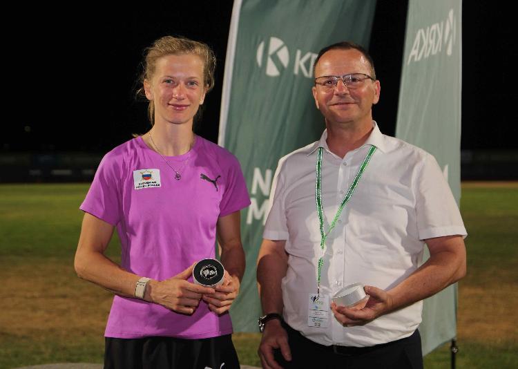 4175157622736 mednarodni miting novo mesto 2025 110 podelitev srebrnikov.jpg-atletskimiting-nm.si